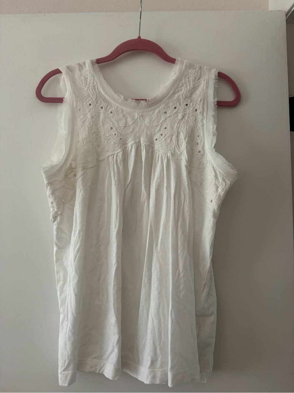 Anthropologie Meadow Rue White Embroidered Eyelet Top Boho Lace Sleeveless Small
